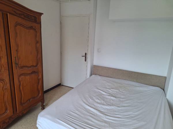 Colocation / Appartement 4 pièces de 90 m², Aix-en-Provence, Rue Saint-Exupéry / Photo 2