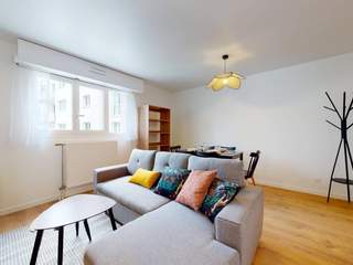 Casa partilhada / 6 rooms apartment · 110 m², Courbevoie, 89 Boulevard de la Mission Marchand
