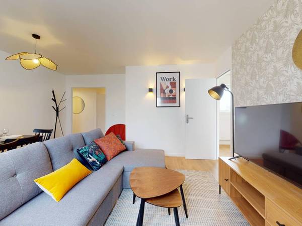 Colocation / Appartement 6 pièces de 110 m², Courbevoie, 89 Boulevard de la Mission Marchand / Photo 2