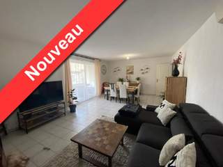 Location / Appartement 3 pièces de 78 m², Nîmes, Rue Notre Dame