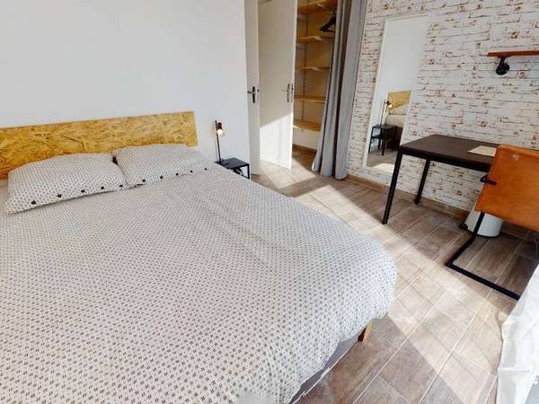 Coliving / Maison 10 pièces de 268 m², Villeurbanne, Rue René Prolongée / Photo 2