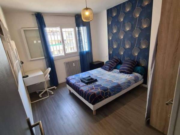 Colocation / Appartement 4 pièces de 66 m², Toulon, Avenue Marcel Castie / Photo 2