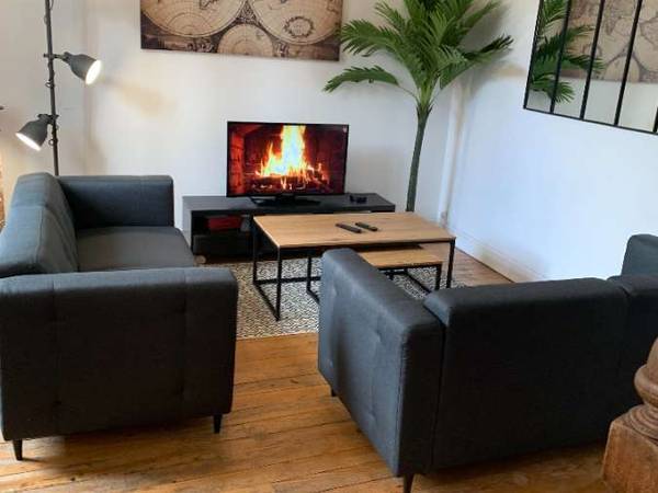 Colocation / Maison 5 pièces de 90 m², Angoulême, Rue des Roullets / Photo 2