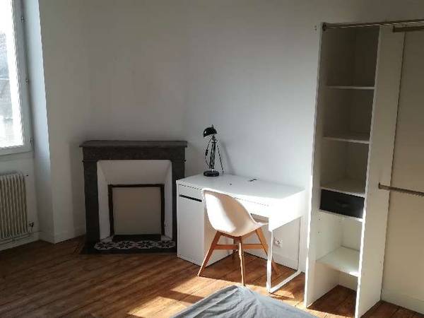 Colocation / Maison 5 pièces de 90 m², Angoulême, Rue des Roullets / Photo 4