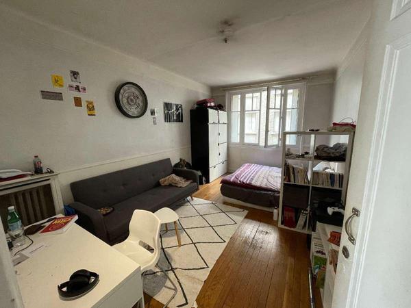 Colocation / Appartement 3 pièces de 84 m², Paris, Rue Michel-Ange / Photo 2