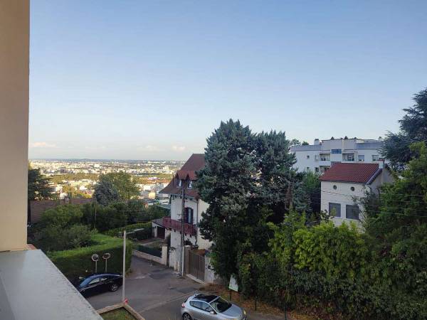 Colocation / Appartement 3 pièces de 68 m², Lyon, Montée de Choulans / Photo 2