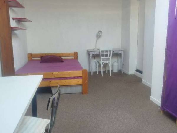 Colocation / Duplex 5 pièces de 100 m², Bordeaux, Rue Charles Puyo / Photo 2