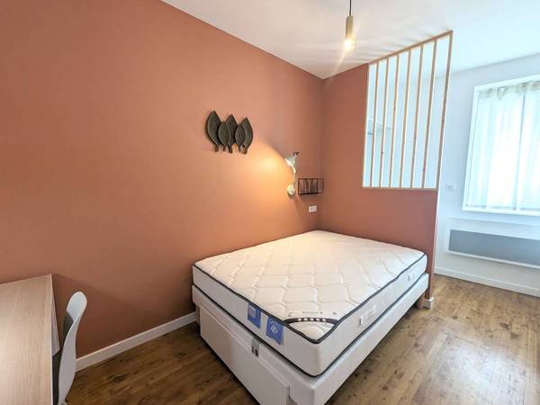 Colocation / Appartement 6 pièces de 106 m², Angoulême, Rue de Perigueux / Photo 13
