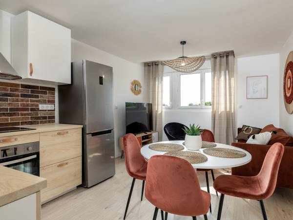 Colocation / Appartement 5 pièces de 66 m², Mérignac, Rue Richard Wagner / Photo 2