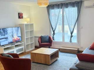 Colocation / Appartement 6 pièces de 97 m², Floirac, Rue Max Ernst