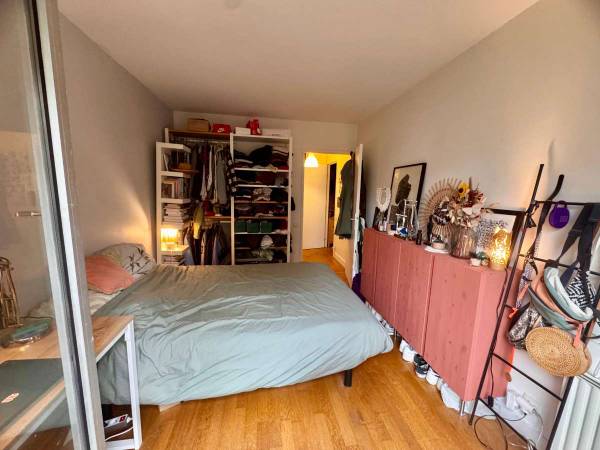 Colocation / Appartement 4 pièces de 85 m², Issy-les-Moulineaux, Rue Foucher Lepelletier / Photo 2
