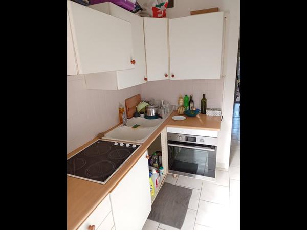 Colocation / Maison 3 pièces de 42 m², Marseille, Rue Pascal Cros / Photo 2