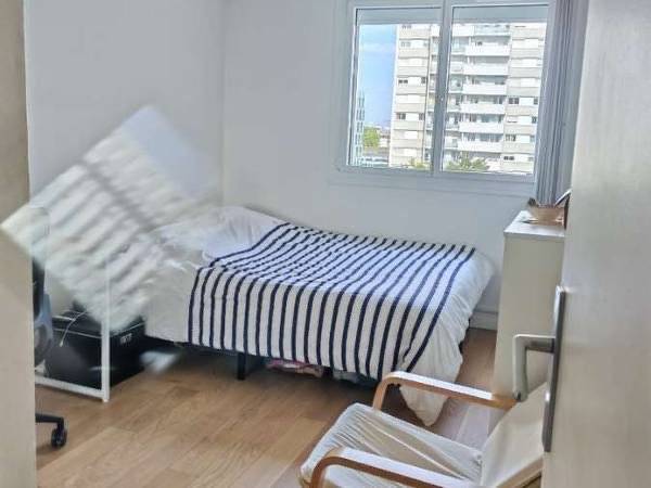 Colocation / Appartement 5 pièces de 120 m², Levallois-Perret, Rue Victor Hugo / Photo 2