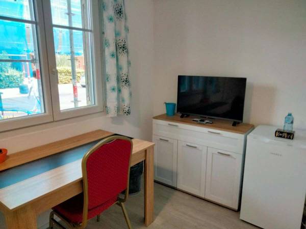 Colocation / Appartement 4 pièces de 7575 m², Nice, Rue Nathalie Masse / Photo 2