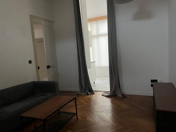 Location / Appartement 2 pièces de 38 m², Rouen, Rue du Nord / Photo 2
