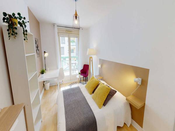 Colocation / Appartement 4 pièces de 90 m², Lyon, Route de Vienne / Photo 2