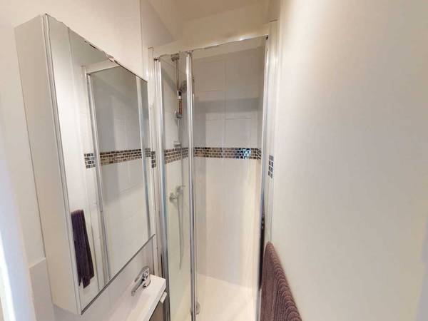 Colocation / Appartement 6 pièces de 130 m², Paris, Rue des Volontaires / Photo 23