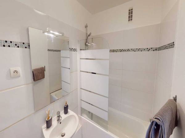 Colocation / Appartement 4 pièces de 80 m², Clichy-la-Garenne, Rue du Chemin Vert / Photo 16
