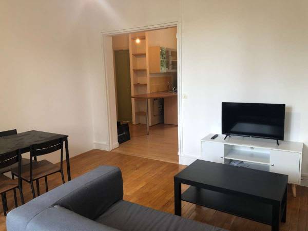 Colocation / Appartement 4 pièces de 70 m², Orsay, Rue Aristide Briand / Photo 2