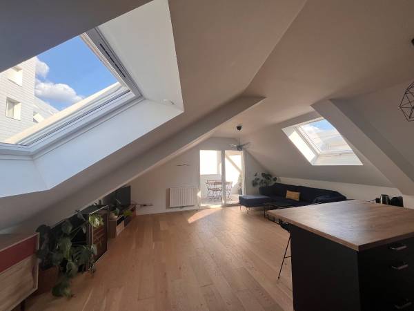 Colocation / Duplex 4 pièces de 92 m², Bordeaux, Quai des Queyries / Photo 2