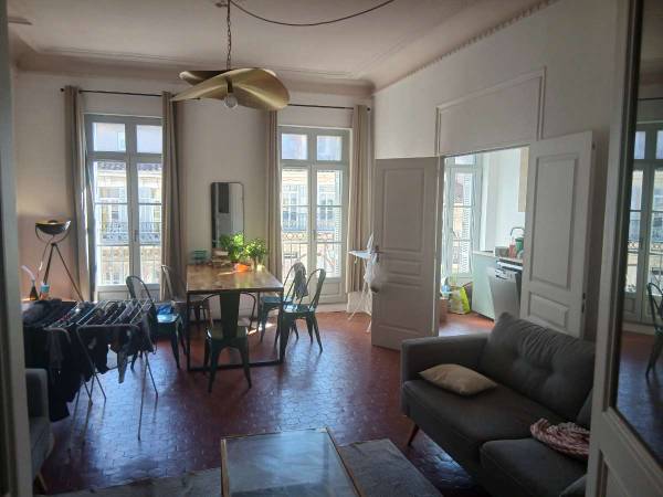Colocation / Appartement 9 pièces de 162 m², Marseille, Cours Lieutaud / Photo 7
