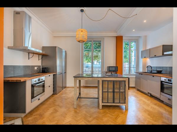 Coliving / Maison 10 pièces de 320 m², Chartres, Rue du Général George Patton / Photo 2