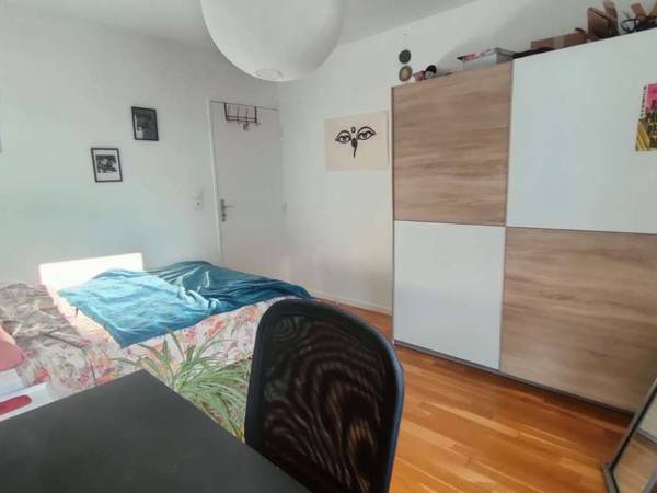 Colocation / Appartement 5 pièces de 79 m², Lyon, Rue de Gerland / Photo 2