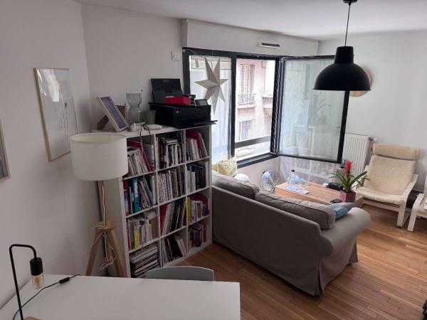 Flatsharing / 3-bedroom flat · 55 m², Clichy, Rue du Général Roguet / Photo 2