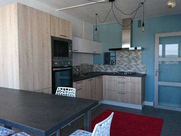 Colocation / Appartement 5 pièces de 82 m², Besançon, Avenue de l'Île de France / Photo 2