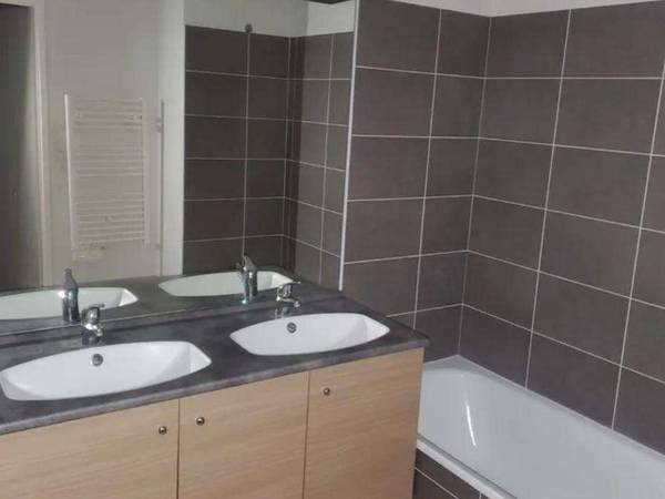 Colocation / Appartement 3 pièces de 67 m², Toulouse, Rue des Bouquetins / Photo 7