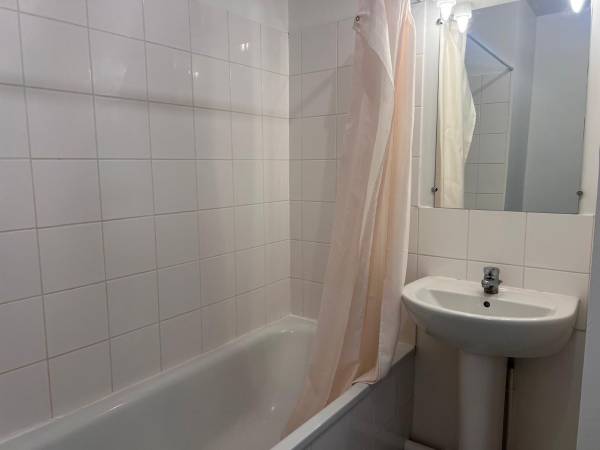 Location / Appartement 1 pièce de 21 m², Pont-Rouge, Rue Michel / Photo 3