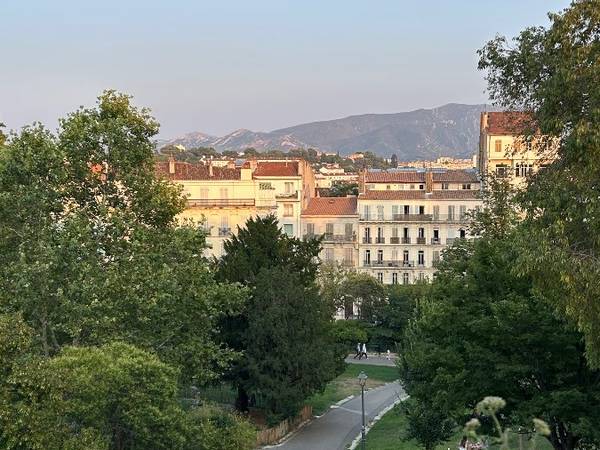 Sous-location / Appartement 1 pièce de 70 m², Marseille, Avenue des Chartreux / Photo 18