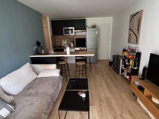 Room share, 5 rooms apartment, Pau