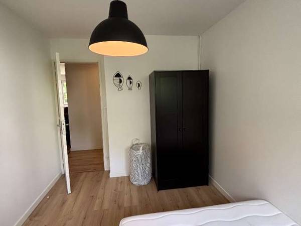 Colocation / Appartement 5 pièces de 92 m², Pau, Rue du Relais / Photo 4