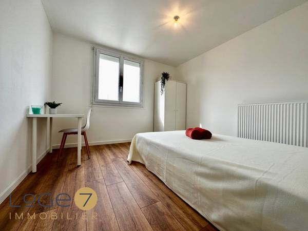 Colocation / Appartement 5 pièces de 72 m², Lorient, Rue du Manio / Photo 7