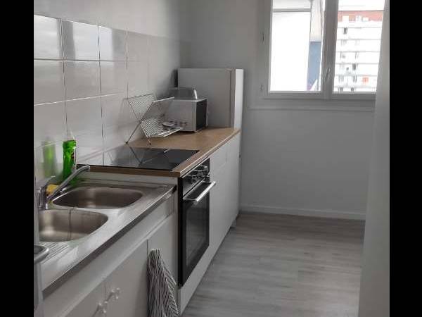 Colocation / Appartement 4 pièces de 75 m², Le Havre, Avenue du Bois au Coq / Photo 3
