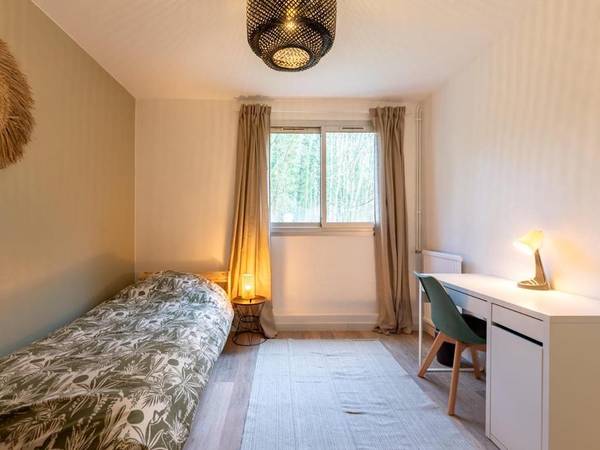 Colocation / Appartement 4 pièces de 80 m², Rouen, Av des 4 Cantons Batiment C2 / Photo 2