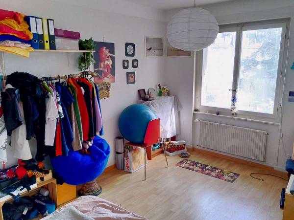 Sous-location / Appartement 3 pièces de 999 m², Renens, Avenue de la Gare / Photo 3