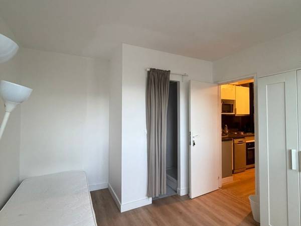 Flatsharing / 7-bedroom flat · 98 m², Créteil, Rue Nungesser Et Coli / Photo 10