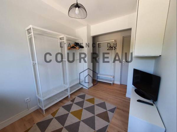 Location / Appartement 2 pièces de 28 m², Montpellier, Avenue Abbé Paul Parguel / Photo 2