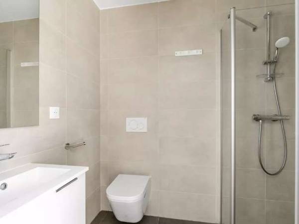 Coliving / Immeuble 10 pièces de 800 m², Paris, Rue Tisserand / Photo 2