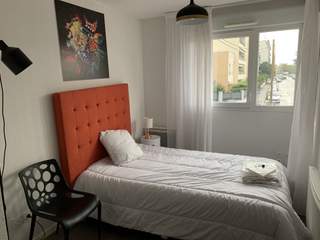 Location / 1 room residence · 25 m², Villeurbanne, 60 Rue des Bienvenus
