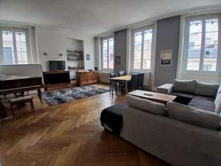 Colocation / Appartement 7 pièces de 211 m², Saint-Étienne, Rue Gambetta