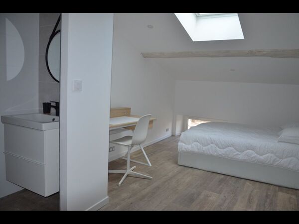 Colocation / Appartement 4 pièces de 75 m², Nîmes, Rue Villars / Photo 15
