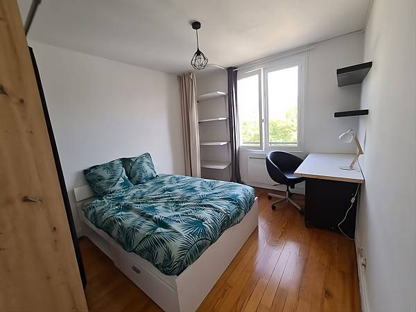 Colocation / Maison 4 pièces de 68 m², Grenoble, Avenue Léon Blum / Photo 2