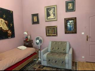 Room in a live-in landlord's home / 5 rooms apartment · 100 m², Bordeaux, Rue Chaigneau