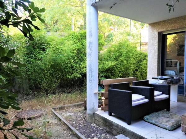 Location / Appartement 2 pièces de 45 m², Nîmes, Chemin Neuf de Pissevin / Photo 9