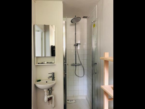 Colocation / Maison 7 pièces de 110 m², Saint-Denis, Rue De Compiègne / Photo 8
