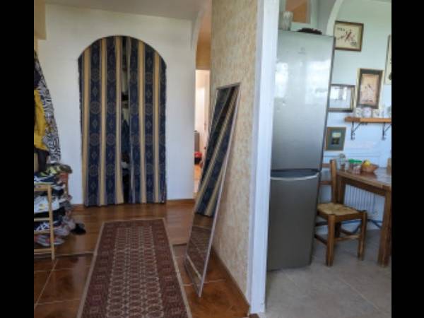 Colocation / Appartement 3 pièces de 78 m², Guyancourt, Place de la Fraternité / Photo 2