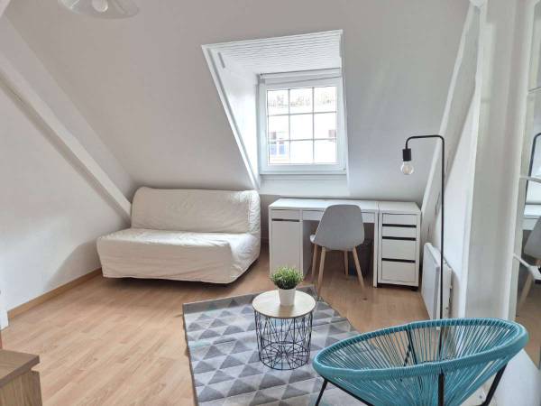 Colocation / Appartement 4 pièces de 98 m², Strasbourg, Rue de l'Argonne / Photo 2